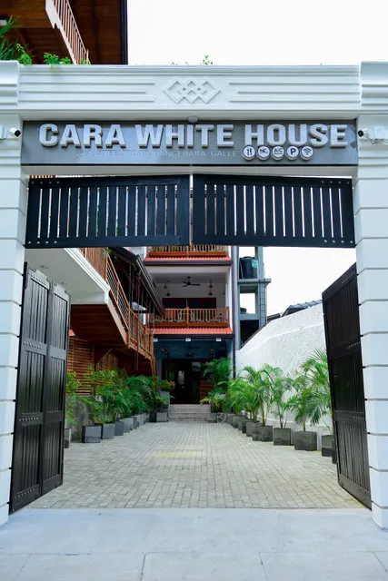Cara White House