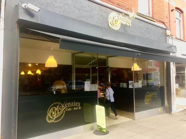McKenzies Cafe Bar