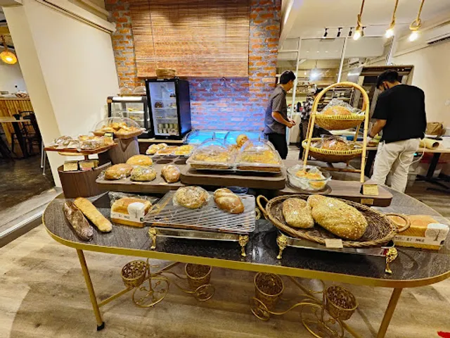 iCrust Café & Bakery