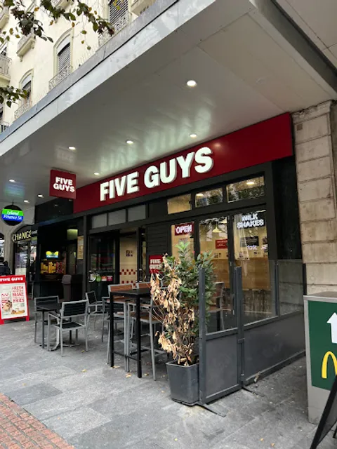 Five Guys Mont-Blanc