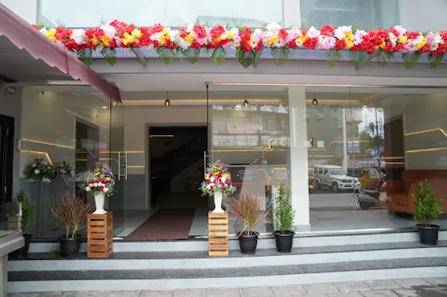 Maraabi Mandi Restaurant Kannur