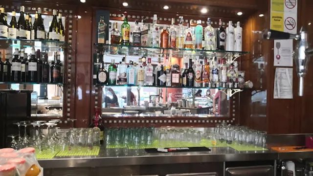 Pasteleria Panaderia Canela