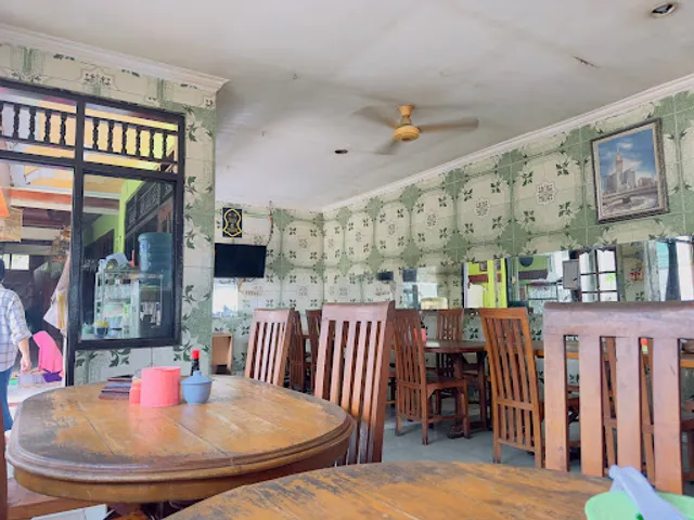 Rumah Makan Manalagi Sate Gulai Kambing