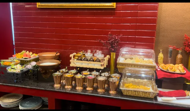 REMIX BUFFET RESTAURANT