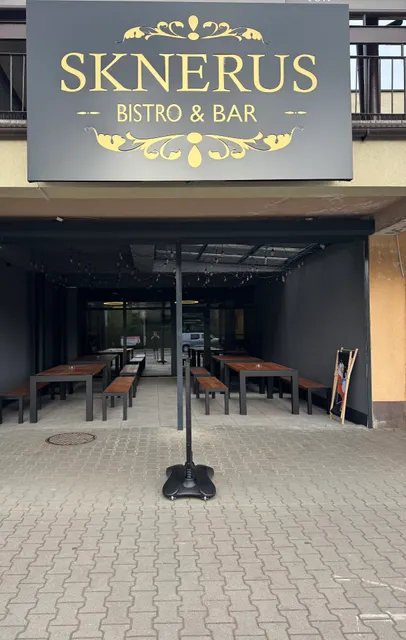 Sknerus Bistro Bar & Restaurant