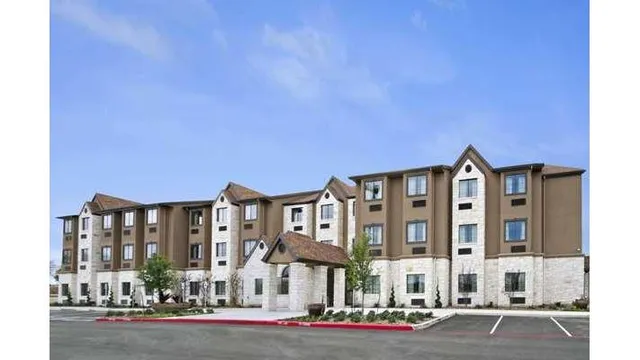 Microtel Inn & Suites by Wyndham Round Rock