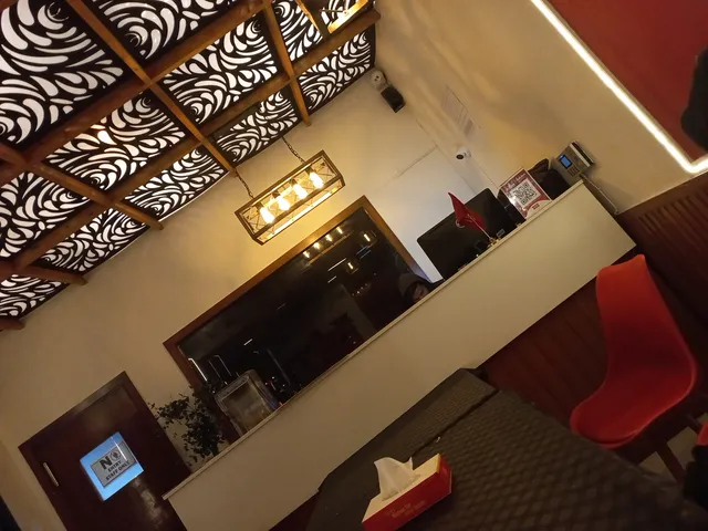 PiNaBu (Pizza, Naan, Burger)