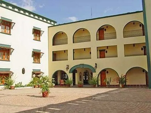Hotel Colonial
