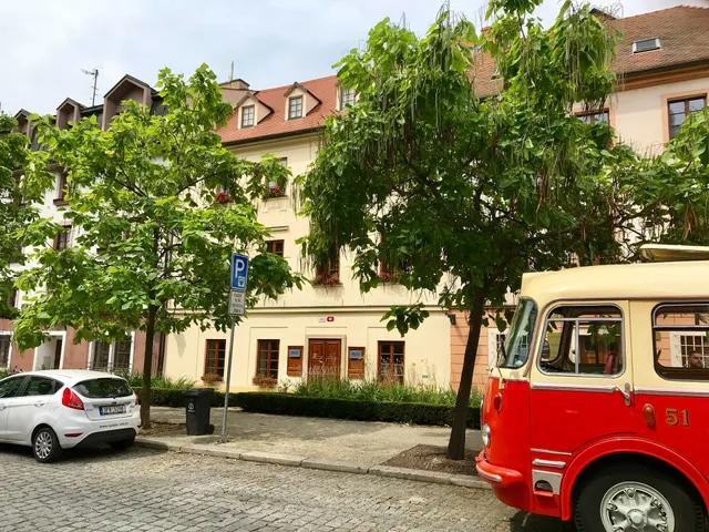 Golden Wood Apartments