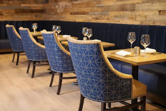 Monroe Sports Tavern