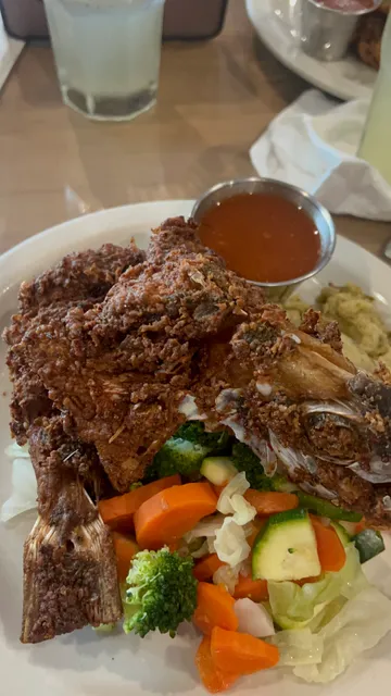 Encore Lounge & Restaurant