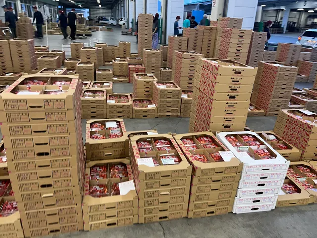 ㈱丸勘 山形青果市場