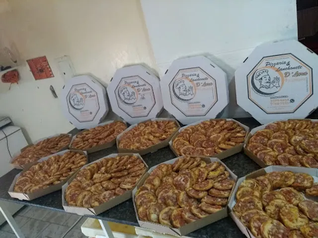 Pizzaria Esfiharia e Hamburgueria D'Lara