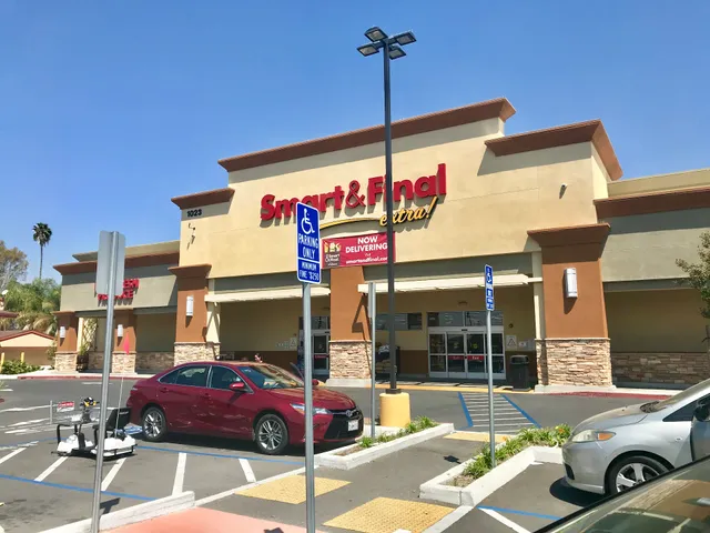 Smart & Final Extra!