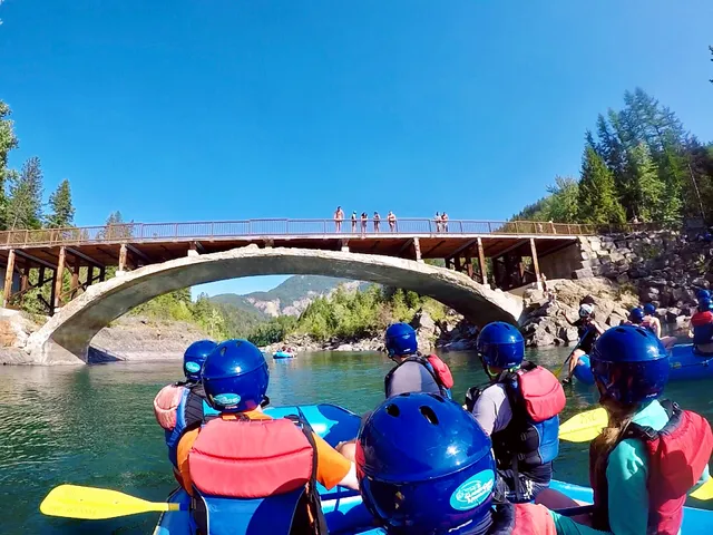 Glacier Guides Cedar View Guest House
