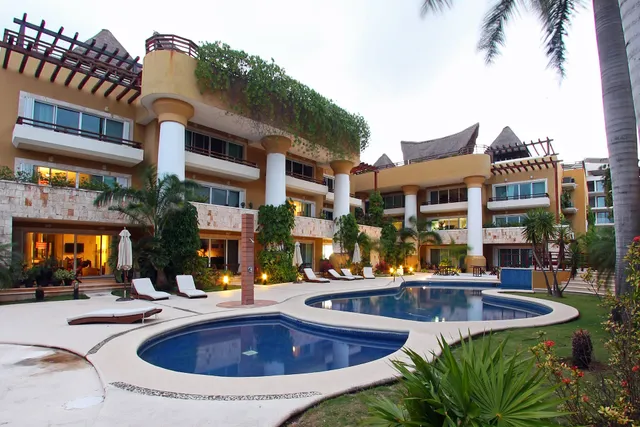 Pueblito Escondido Two Bedroom Vacation Rental By Hola