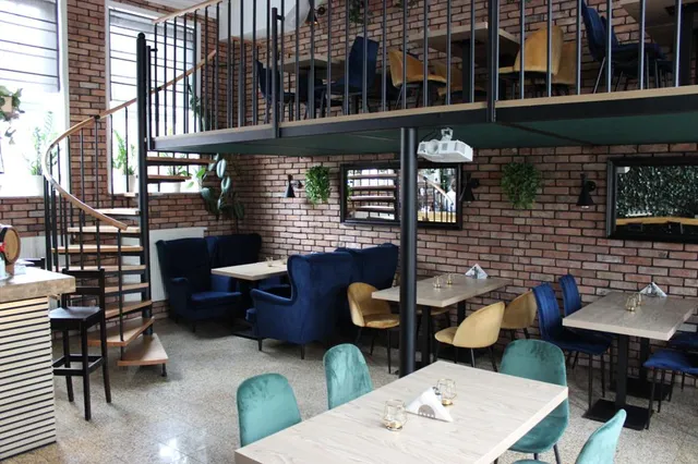 Restauracja Półpiętro