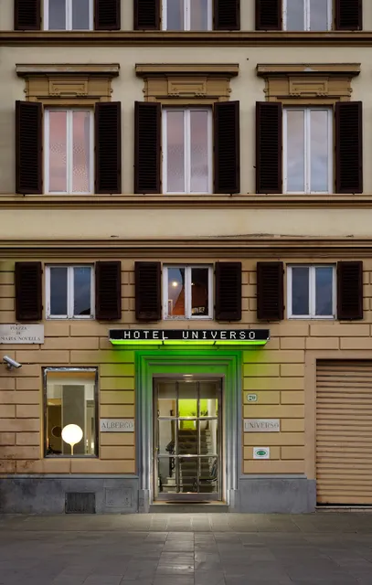 Hotel Universo