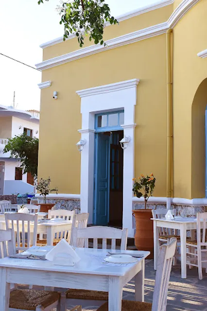 L'artos Mediterranean Restaurant