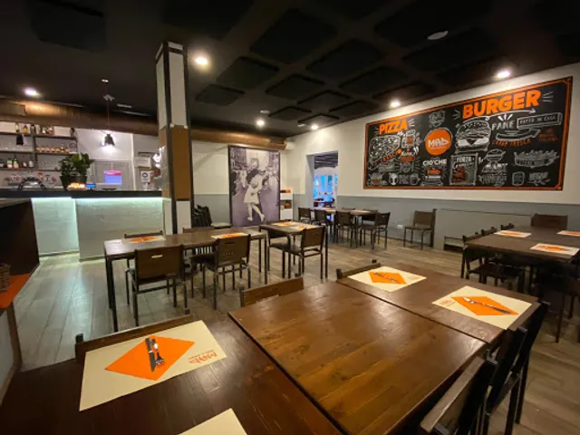 IL MAD Burger Pizza & Grill PESCHIERA BORROMEO