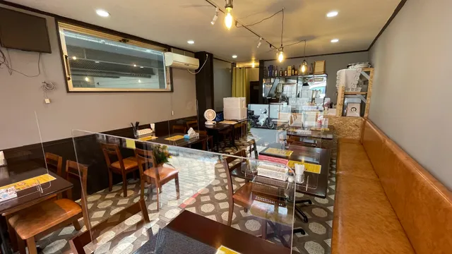 インド・ネパールレストラン Mama Bhanja （ママ バンジャ）