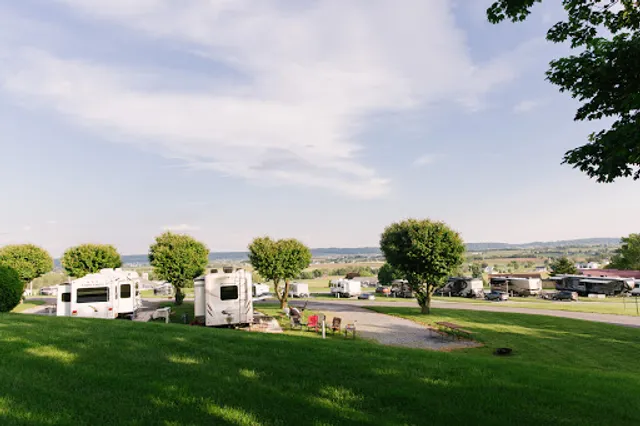 Lancaster / New Holland KOA Journey