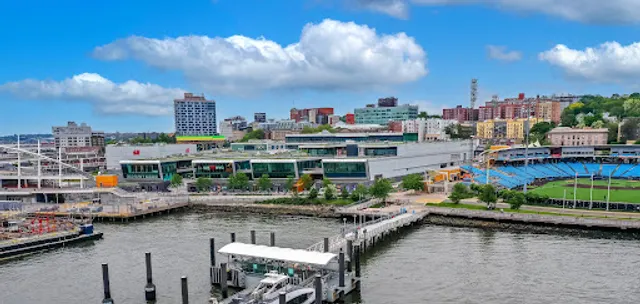 Empire Outlets Parking