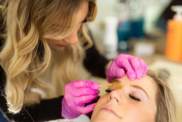 Create Beauty Salon & Spa