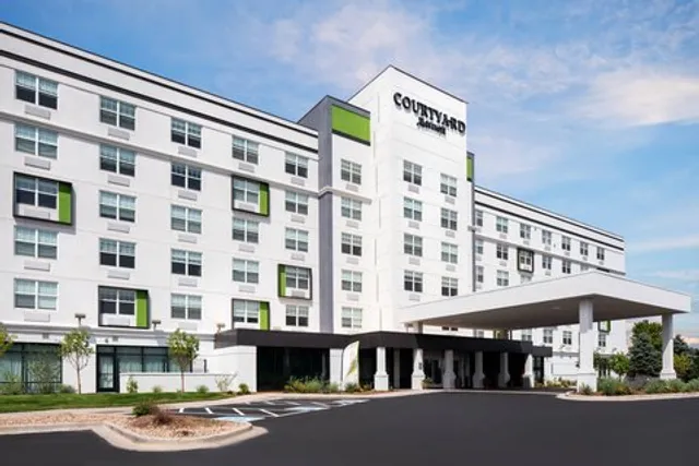 Courtyard by Marriott Denver Airport at Gateway Park