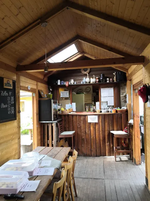 Klubovna u Petry, Apartmány na Hlíně