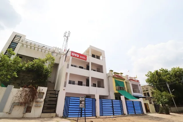 OYO Hotel Kanishka Residency