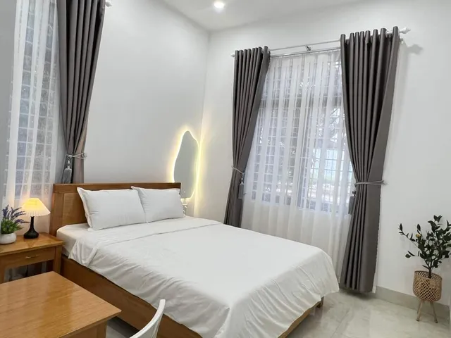 Nhà Mình Homestay - Huế