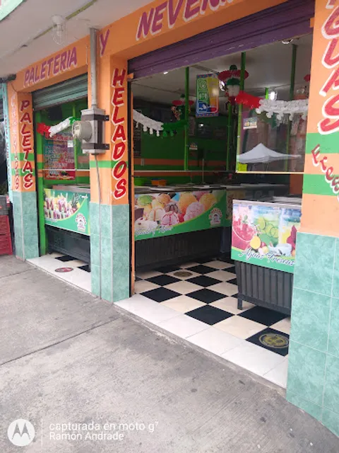 Paletería y Nevería "La Mexicana"