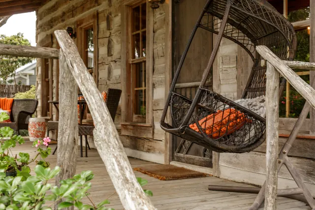 Buckhorn Cabin Bed and Breakfast