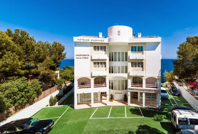 Globales Apartamentos Cala Viñas