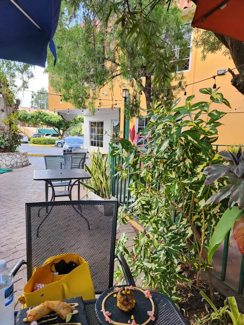 Chive Restaurant Jamaica