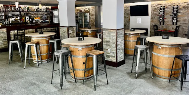 BENTA AZKENA BAR & RESTAURANTE.