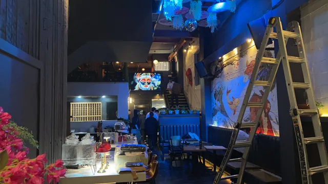 Sushi Shiro Bar and Grill