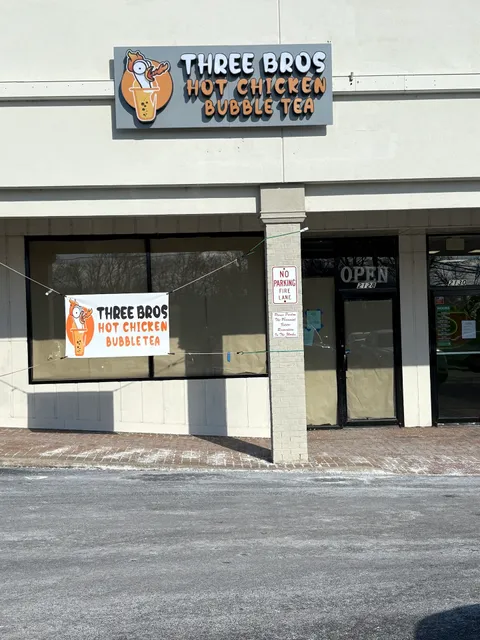 Three Bros Hot Chicken (Halal)