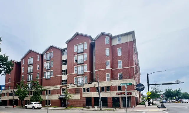 Element Apartments at Highland