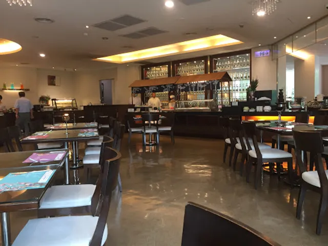 高雄蓮潭國際會館荷漾西餐廳