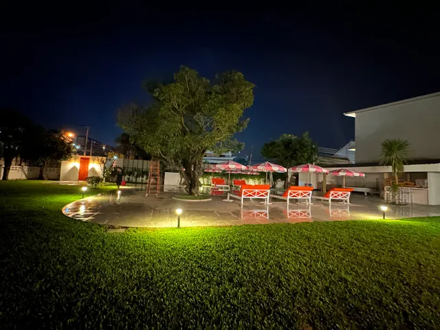 Pink Moon Pool Villa @ Nimman