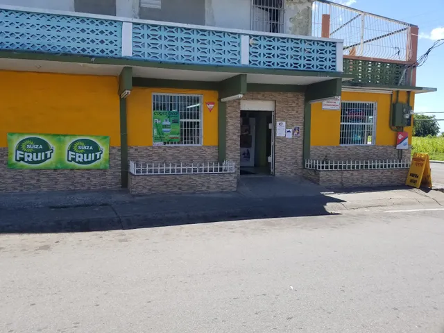 Carzoniz Pizza Pizza