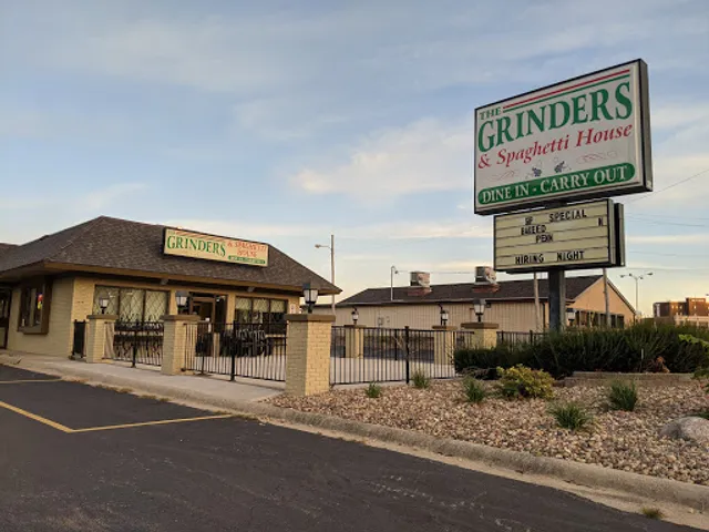 The Grinders & Spaghetti House - Bettendorf
