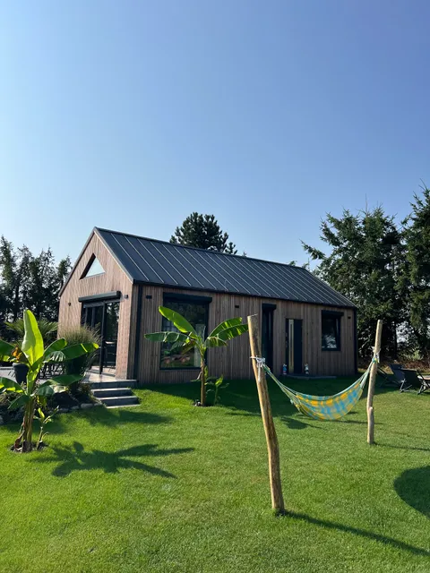 BananaHouse Domki nad jeziorem