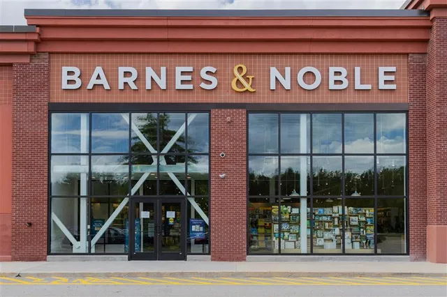 Barnes & Noble