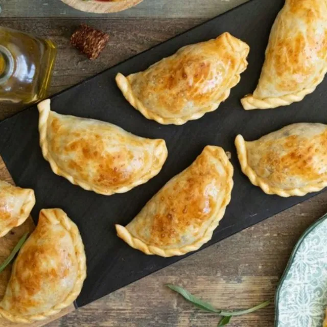 Empanadas Don Carlos - Juan Diaz