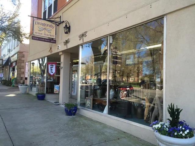 Dragonfly Wine Market