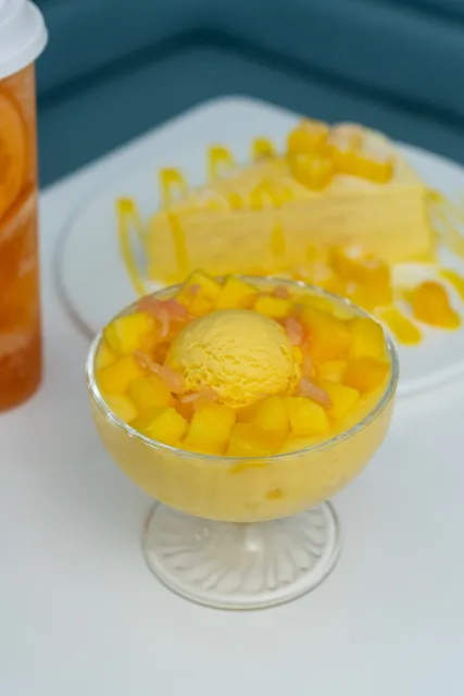 Mango Mango Dessert
