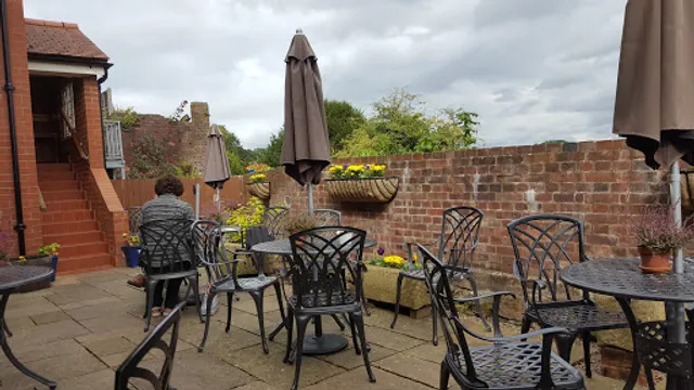 The Winding House cafe